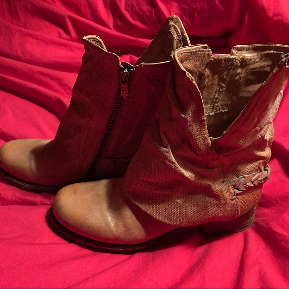 AS 98 Springer Slouchy Tan Leather Ankle Boot Size 40/ US Women’s 9 - Picture 14 of 16